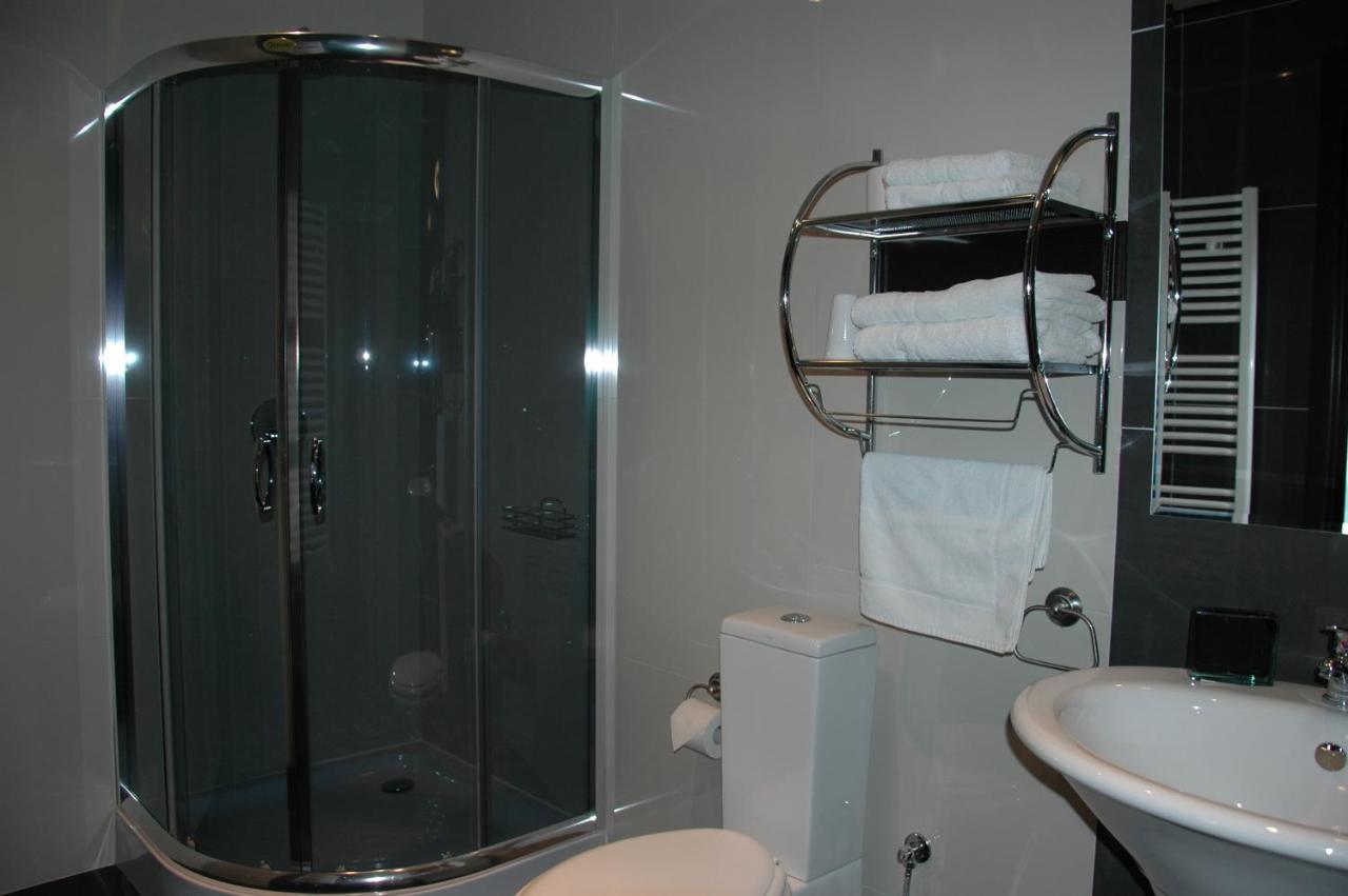Hotel Opera Tarnowskie Góry Kültér fotó